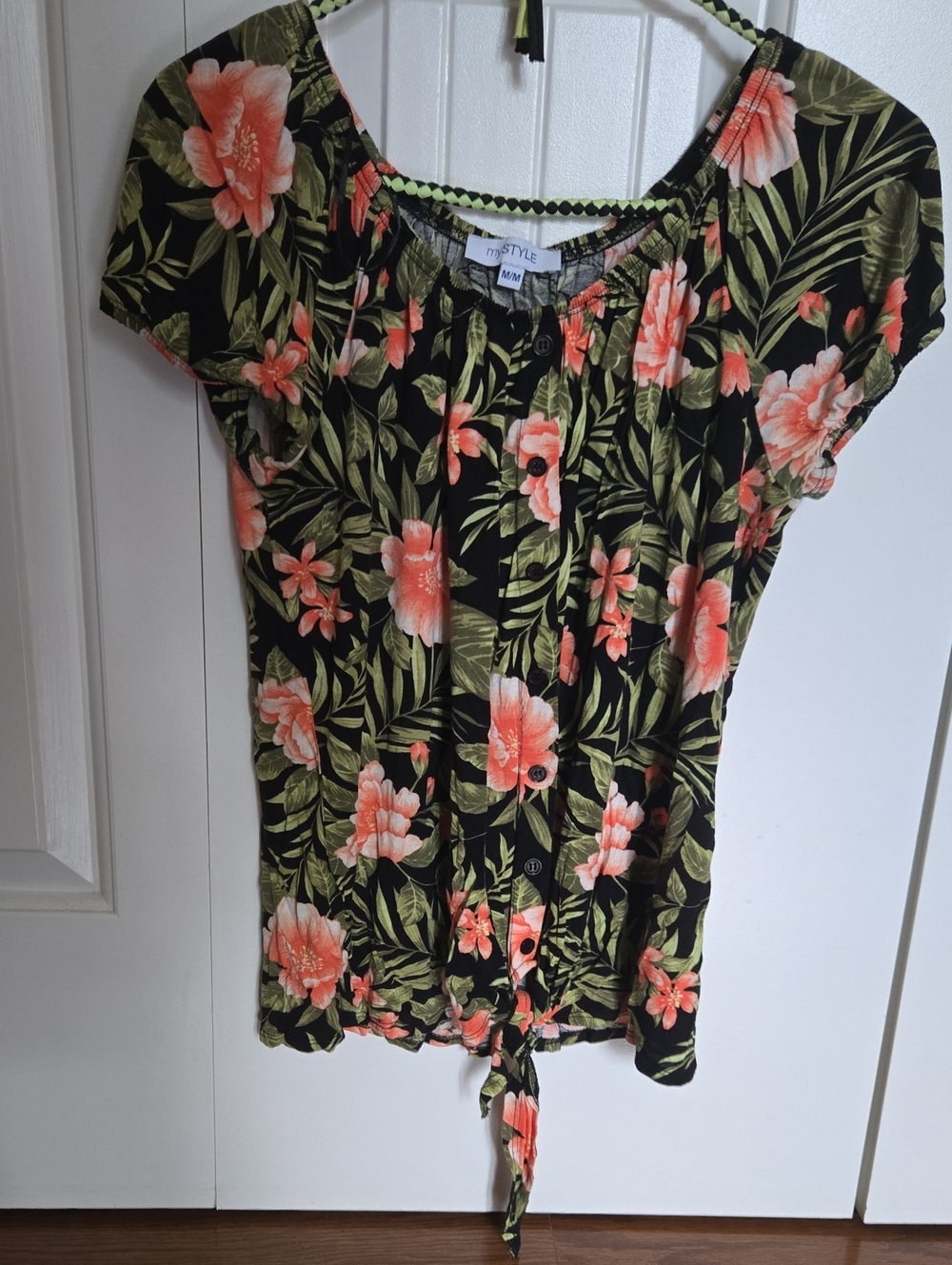 Floral Tie-Front Short Sleeve Top - Black with Coral Flowers